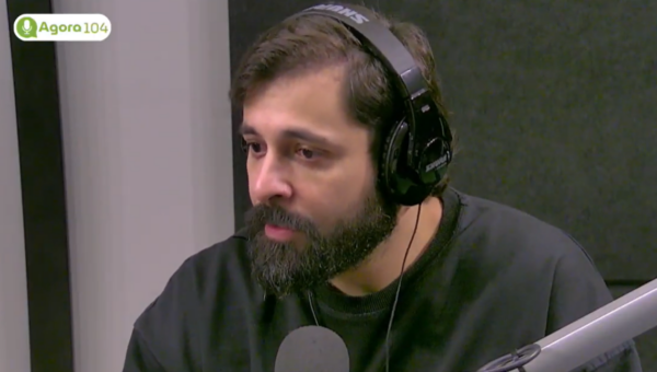 Professor Wagner Abdul discute a influência cultural da Bíblia na humanidade em entrevista na FM Educativa MS.