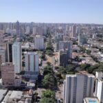 Gráfico mostrando o aumento da confiança do comércio em Campo Grande.