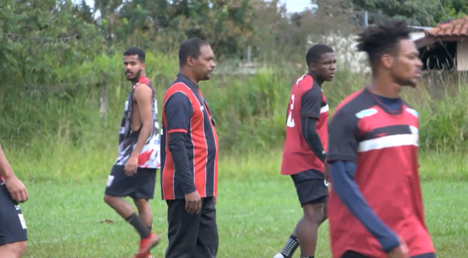 Jogadores do Taveirópolis em treinamento para a Série B estadual de MS