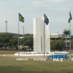 Estudantes em aula prática de Ciências Agrárias em Mato Grosso do Sul